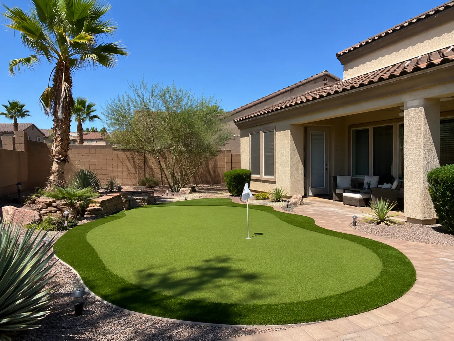 Backyard putting green Scottsdale AZ