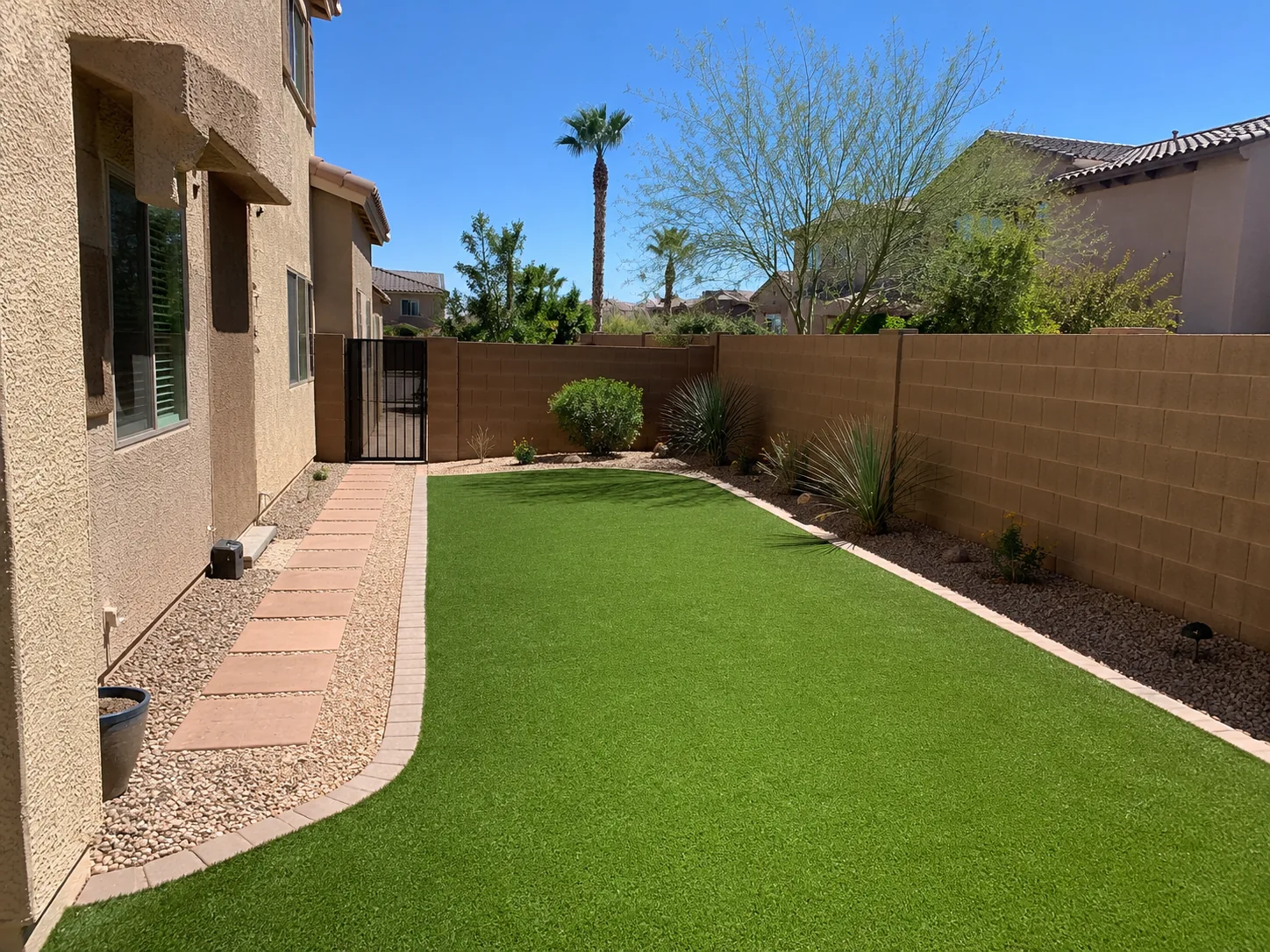 Pet turf dog run Scottsdale AZ