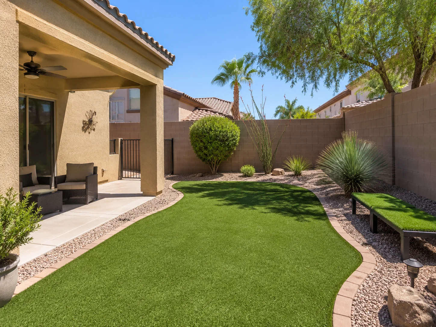 Pet turf dog run Scottsdale AZ